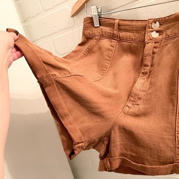 Revolve x Joie Shorts High waisted Linen Lyocell Mustard/Brown/Cinnamon 2 - Picture 6 of 10